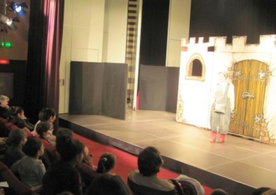 Programul Teatrului pentru Copii şi Tineret Constanţa